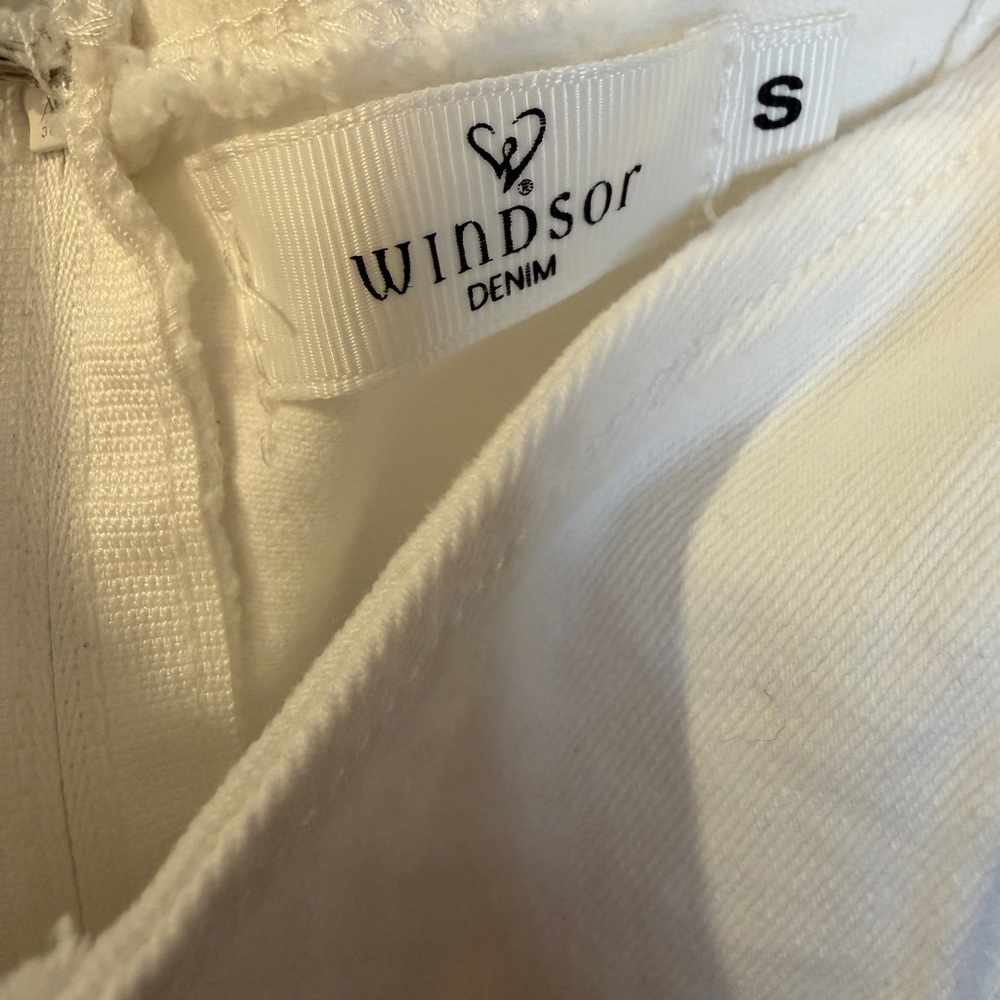 Windsor White Denim Cut Out Romper Small Puff Sleeve Casual Resort Vacation Chic - Picture 3 of 7